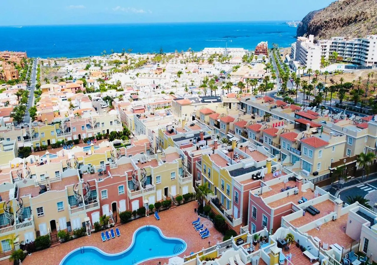Enjoy 1 Bedroom Palm Mar Next To Pool By Aqua Vista Tenerife דירה