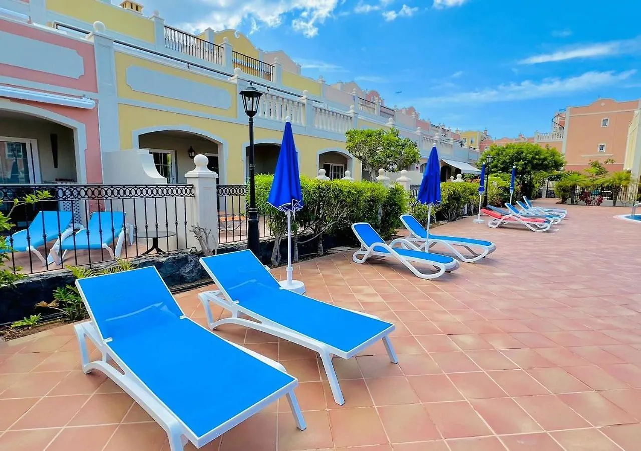 Enjoy 1 Bedroom Palm Mar Next To Pool By Aqua Vista Tenerife