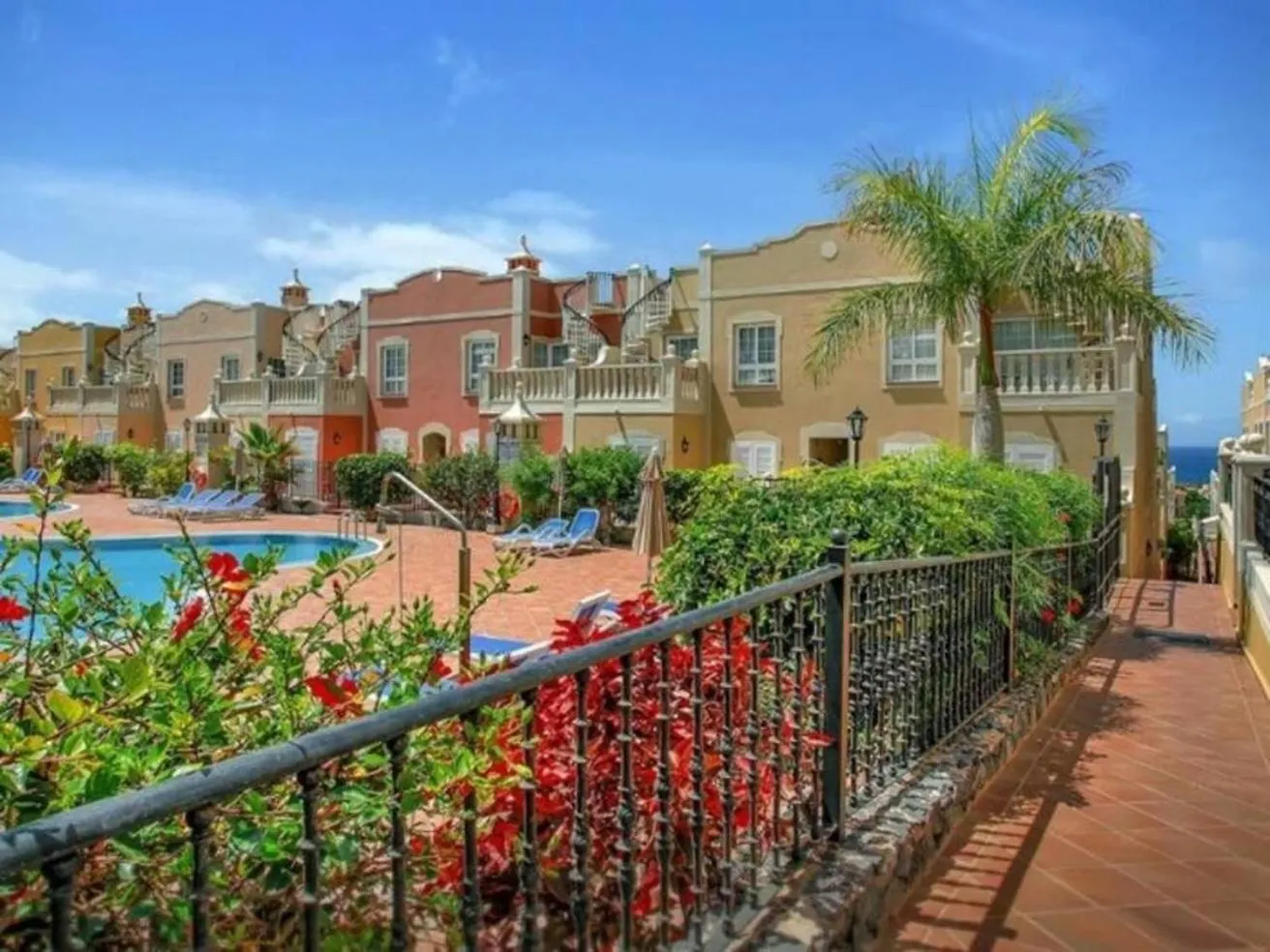 Enjoy 1 Bedroom Palm Mar Next To Pool By Aqua Vista Tenerife Appartement
