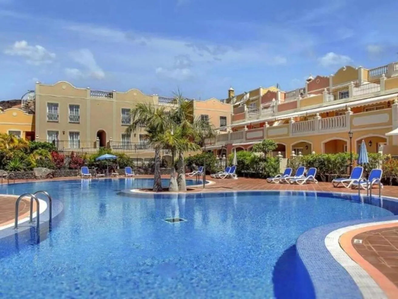 Enjoy 1 Bedroom Palm Mar Next To Pool By Aqua Vista Tenerife Spanje